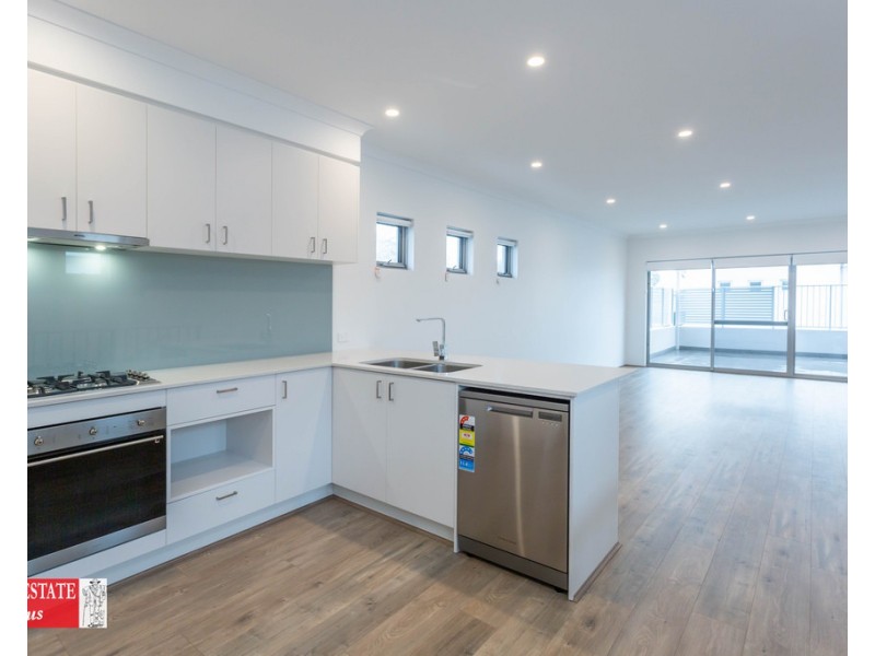 1/42 Walter Road East, Bassendean WA 6054