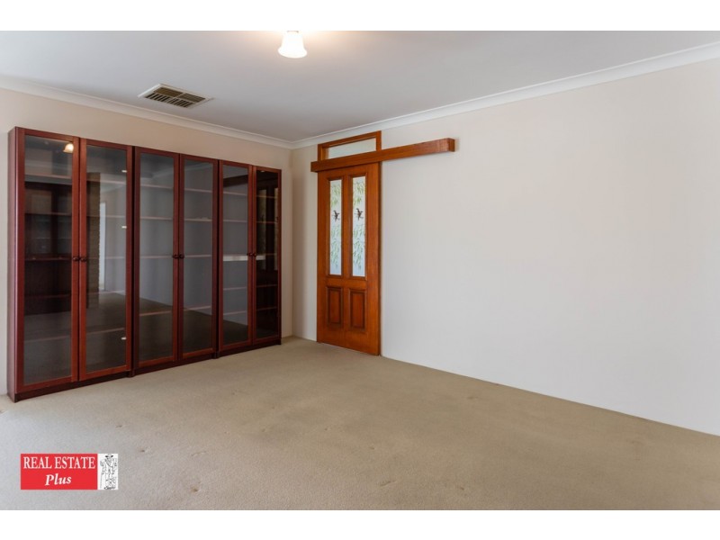 75 Mockeridge Circuit, Middle Swan WA 6056