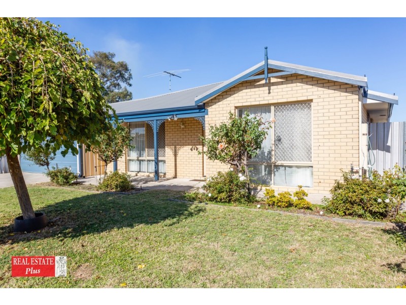 75 Mockeridge Circuit, Middle Swan WA 6056