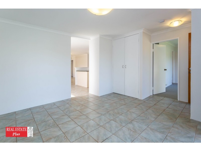 11 Amcer Rise, Stratton WA 6056