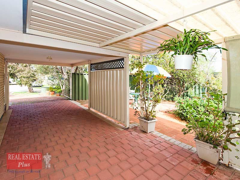 12 Jitti Court, South Guildford WA 6055