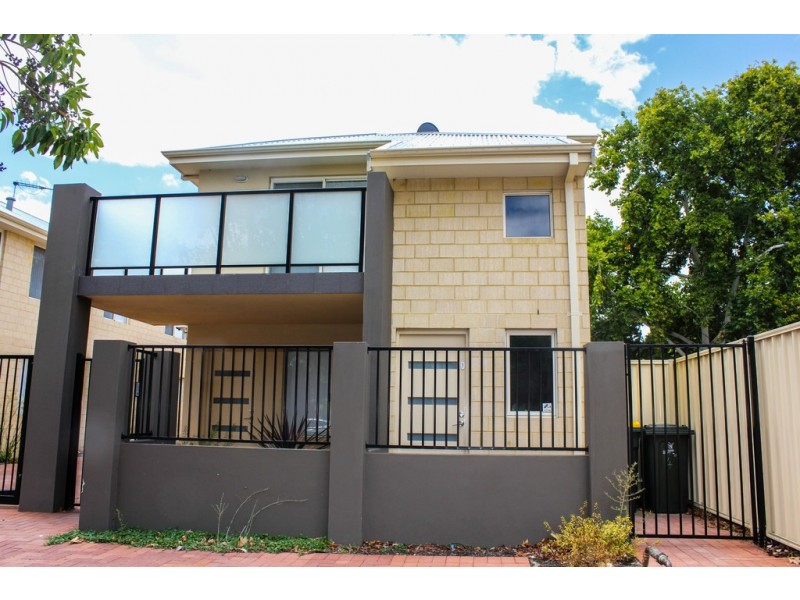 10/4 Cale Street, Midland WA 6056