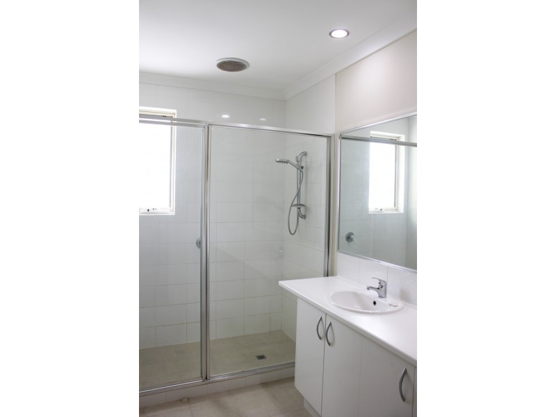 10/4 Cale Street, Midland WA 6056