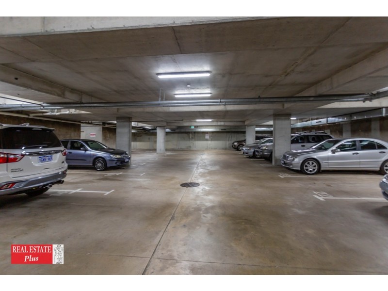 18/20 The Crescent, Midland WA 6056