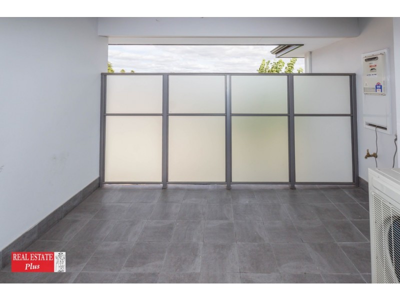 8/27 Cope Street, Midland WA 6056