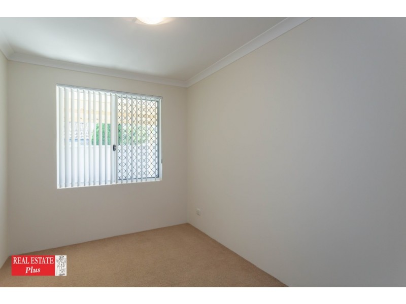 8/11 Elvire Street, Viveash WA 6056