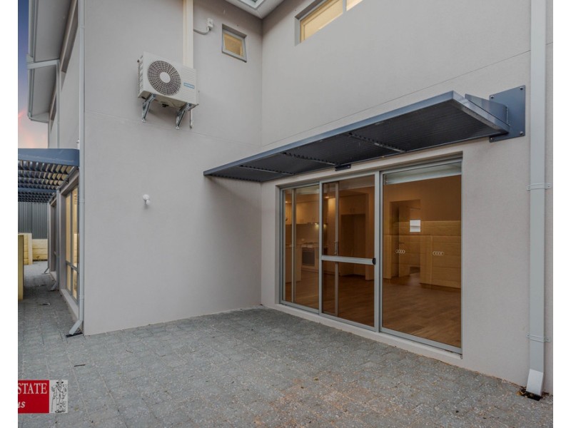 4/42 Walter Road East, Bassendean WA 6054