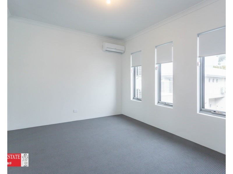 4/42 Walter Road East, Bassendean WA 6054