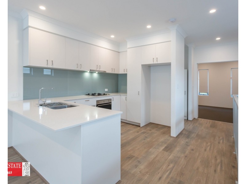 2/42 Walter Road East, Bassendean WA 6054