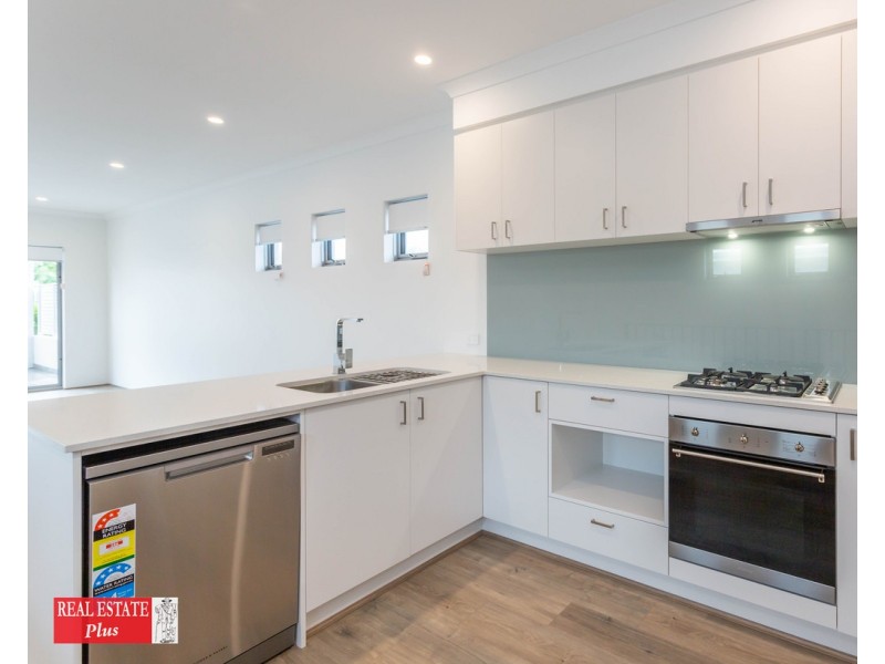 2/42 Walter Road East, Bassendean WA 6054