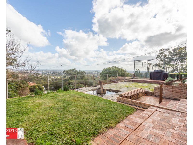 86 Swan View Road, Swan View WA 6056