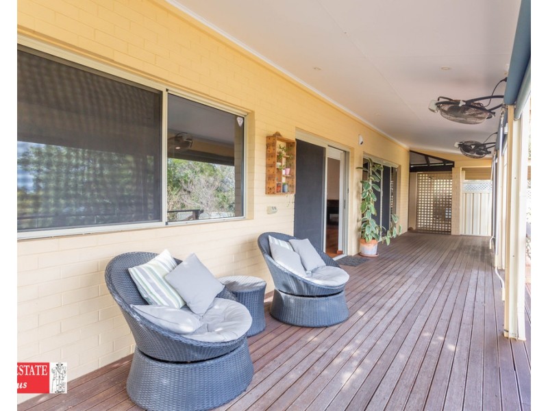 86 Swan View Road, Swan View WA 6056