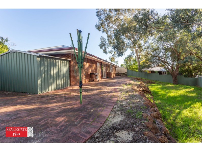 4 Kanya Court, Swan View WA 6056