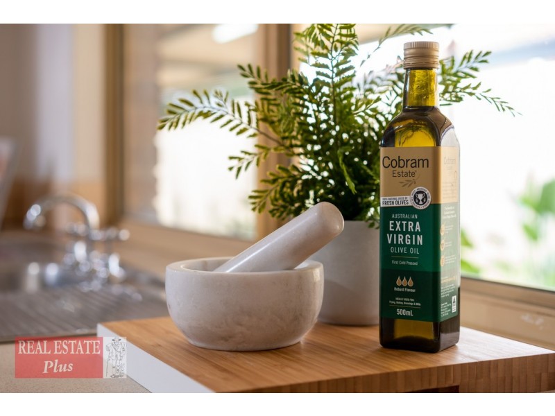 10 Opperman Place, Middle Swan WA 6056