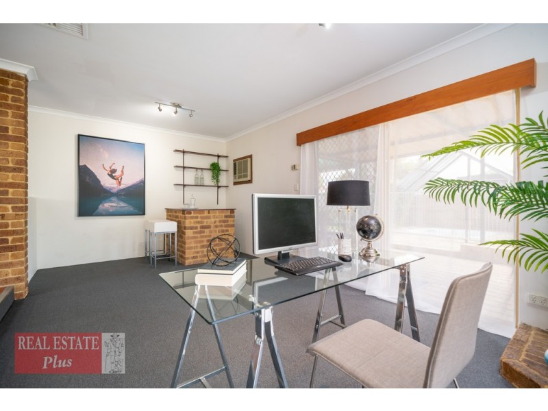 10 Opperman Place, Middle Swan WA 6056