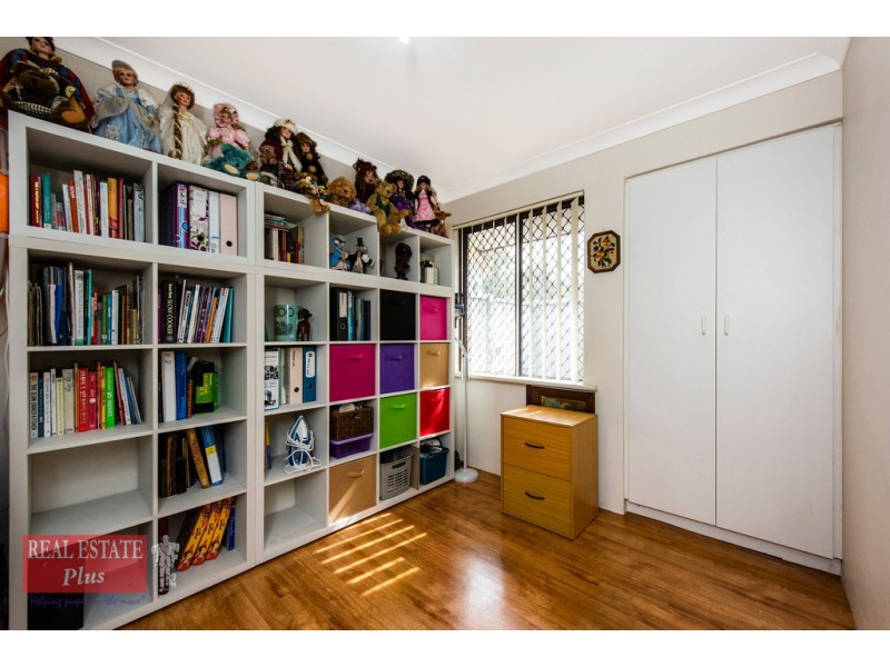 155 Blackadder Road, Swan View WA 6056