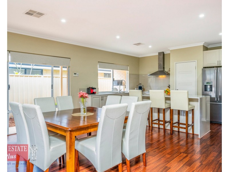 6 Goldsbrough Entrance, Helena Valley WA 6056