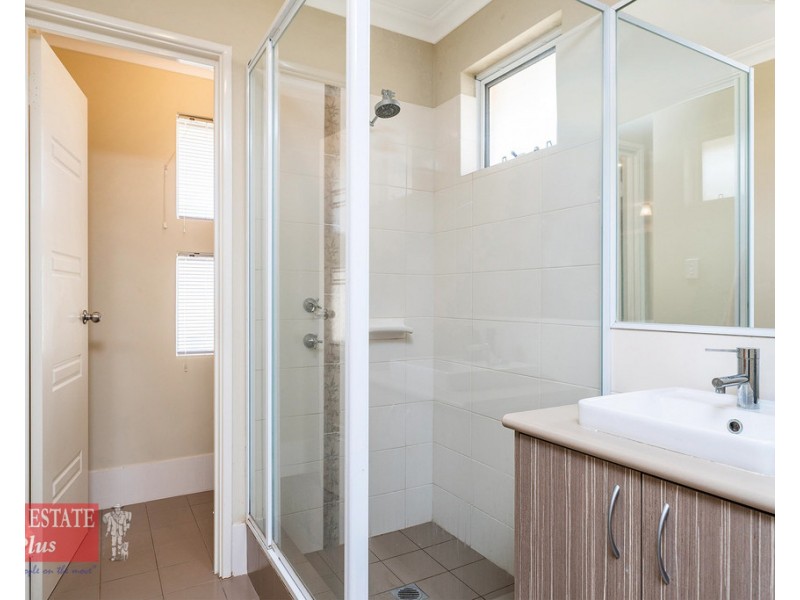 6 Goldsbrough Entrance, Helena Valley WA 6056