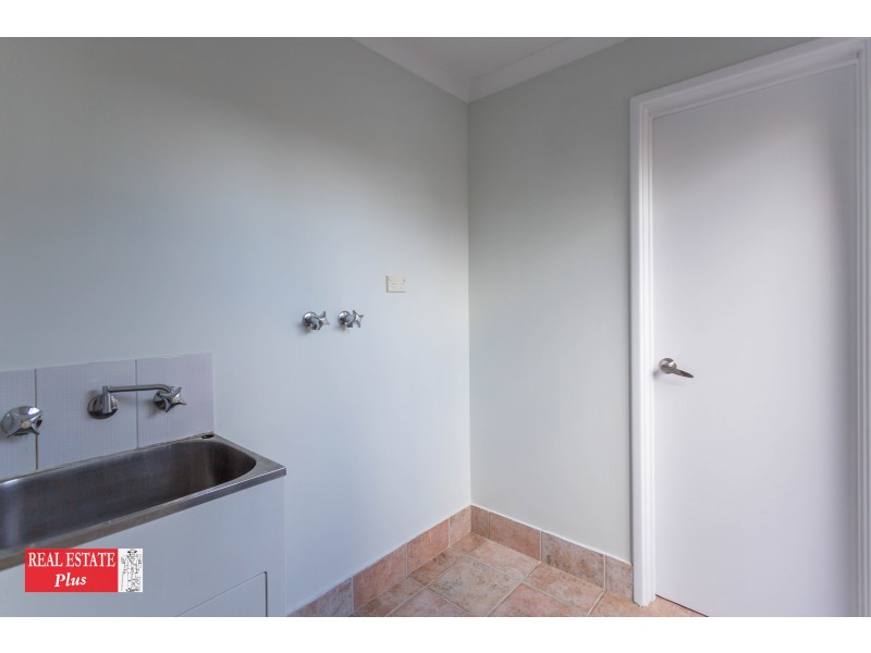 4/35 George Street, Midland WA 6056