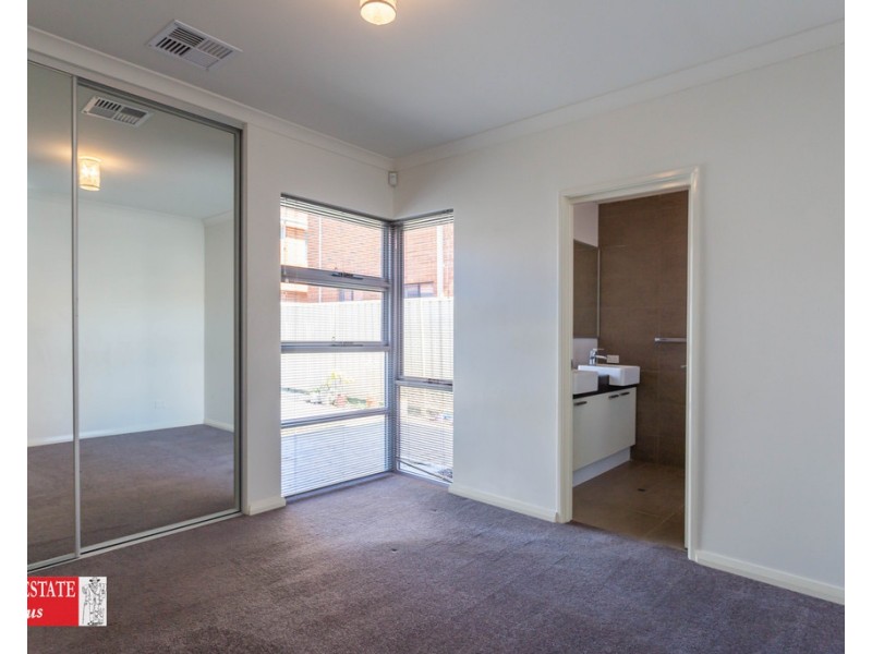 27 D Harvey Street, Burswood WA 6100