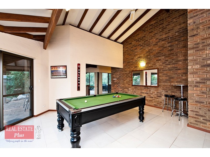 21 High View Road, Greenmount WA 6056