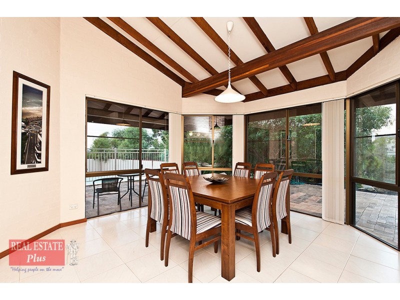 21 High View Road, Greenmount WA 6056