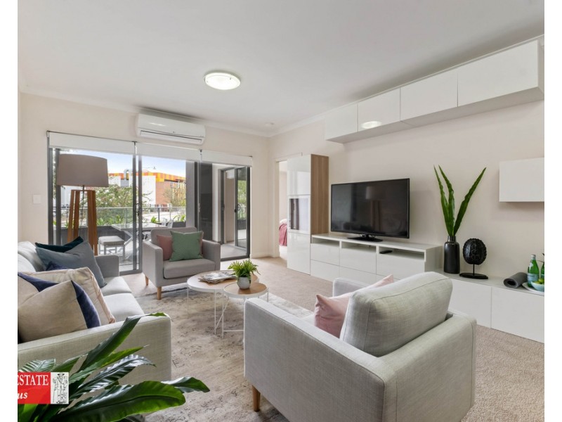 4/4 Wallsend Road, Woodbridge WA 6056