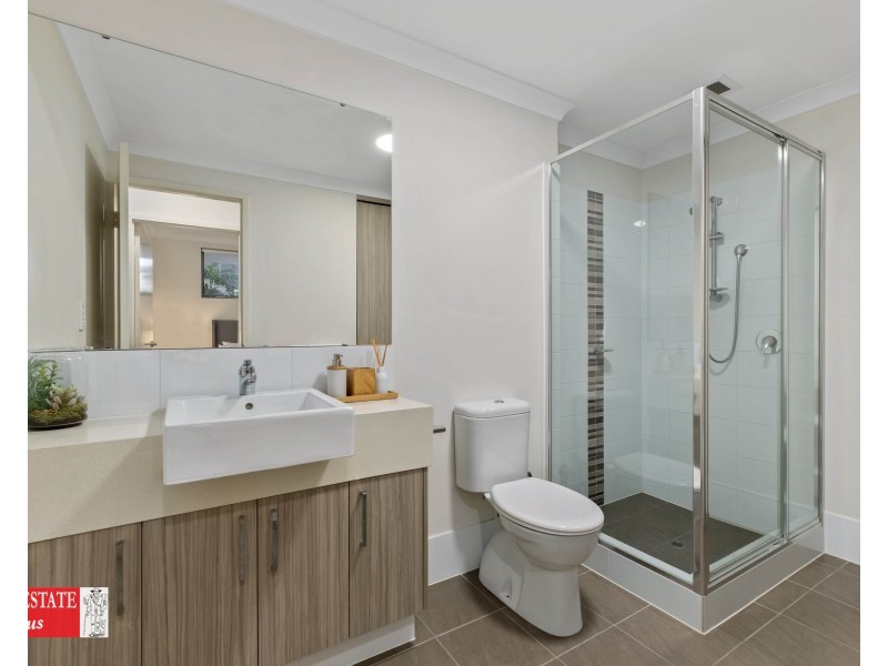 4/4 Wallsend Road, Woodbridge WA 6056