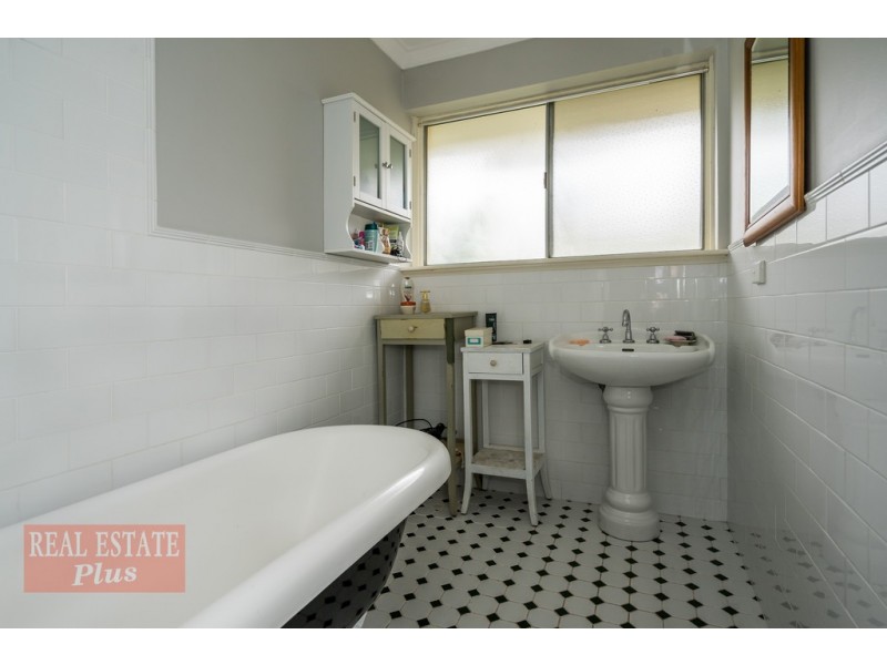 130 Scott Street, Boya WA 6056