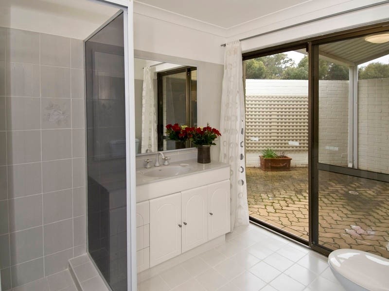 29 Pagnell Way, Swan View WA 6056