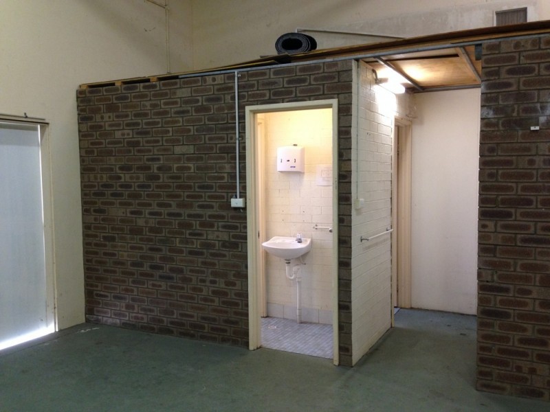 Unit 10, 14-22 Farrall Road, Midvale WA 6056