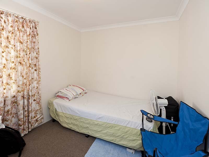 4/11 Mathoura Street, Midland WA 6056