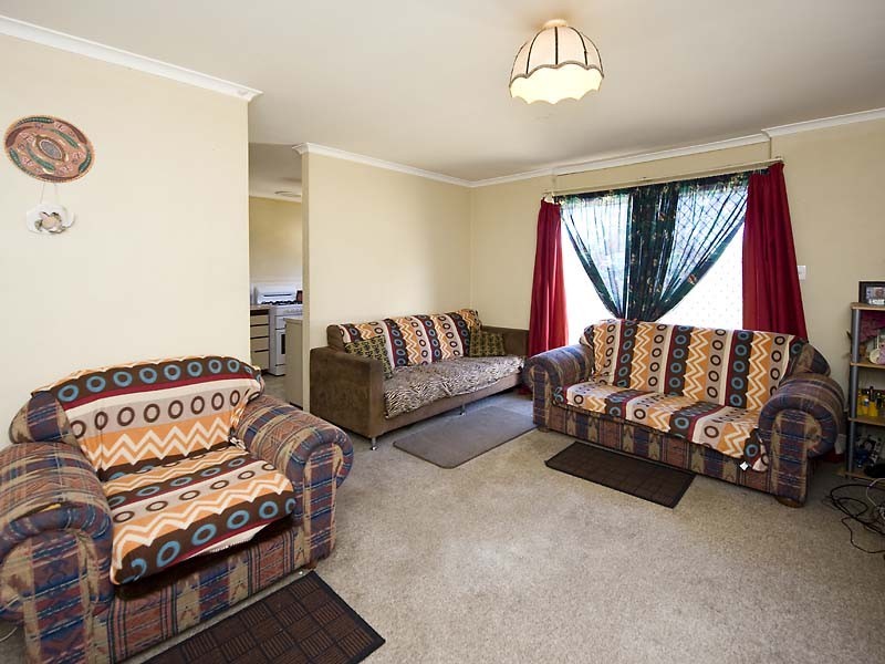 9B Hyde Street, Midland WA 6056