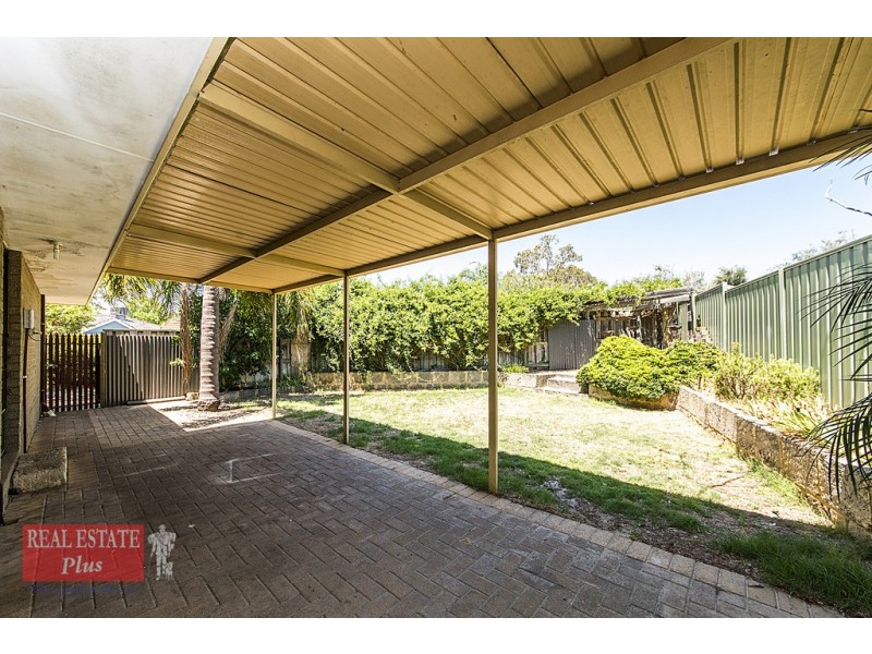 28 Squires Gardens, Stratton WA 6056