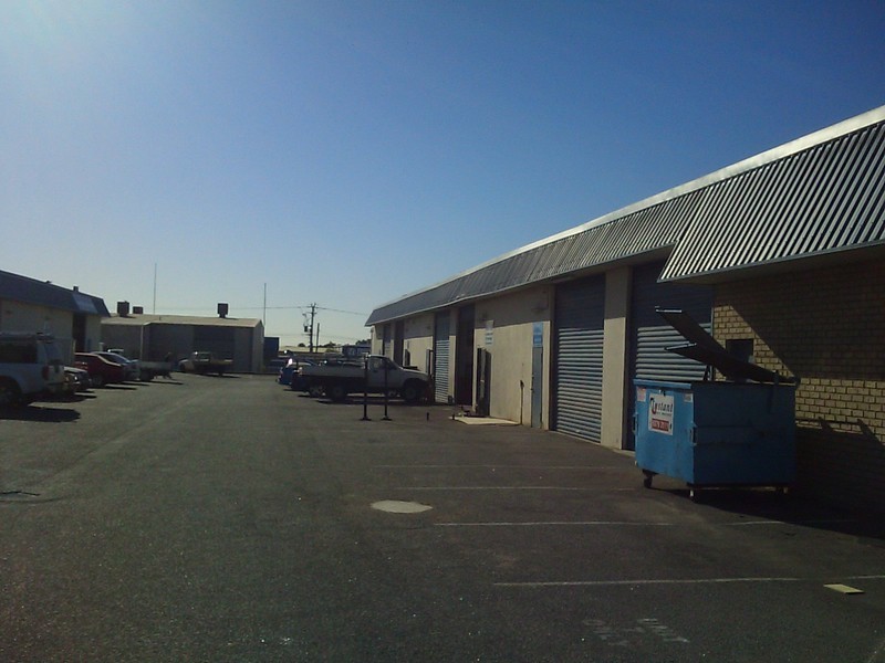 Unit 8, 15 Elmsfield Rd, Midvale WA 6056