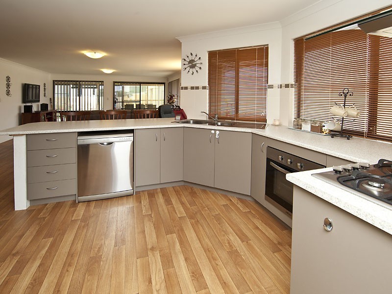 22 Concorde Drive, High Wycombe WA 6057