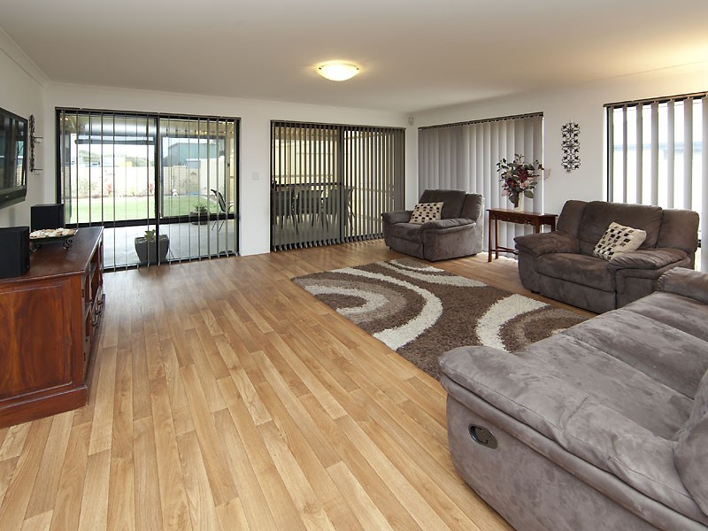 22 Concorde Drive, High Wycombe WA 6057