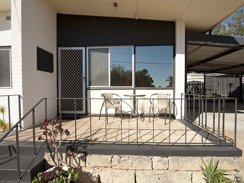 15 Bradley Way, Lockridge WA 6054