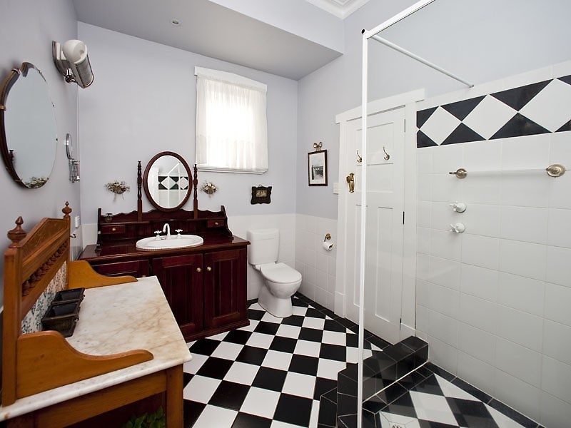 1 Peel Street, Guildford WA 6055