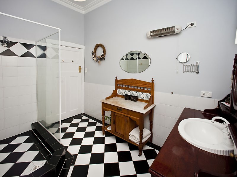 1 Peel Street, Guildford WA 6055