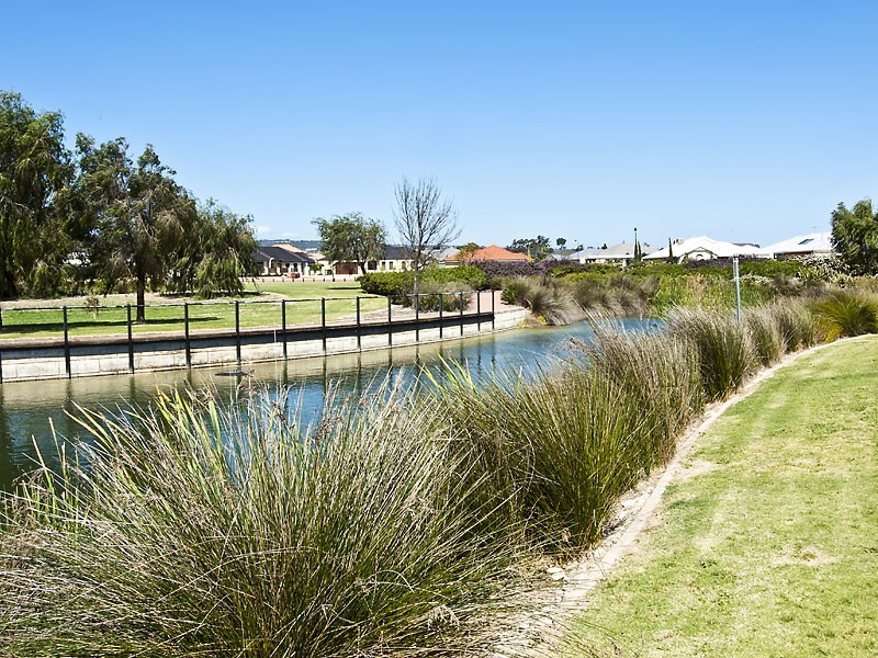 52 Upwood Circle, High Wycombe WA 6057