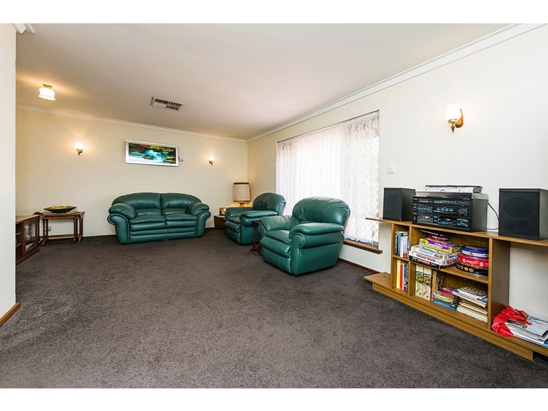 48 Dickson Drive, Middle Swan WA 6056