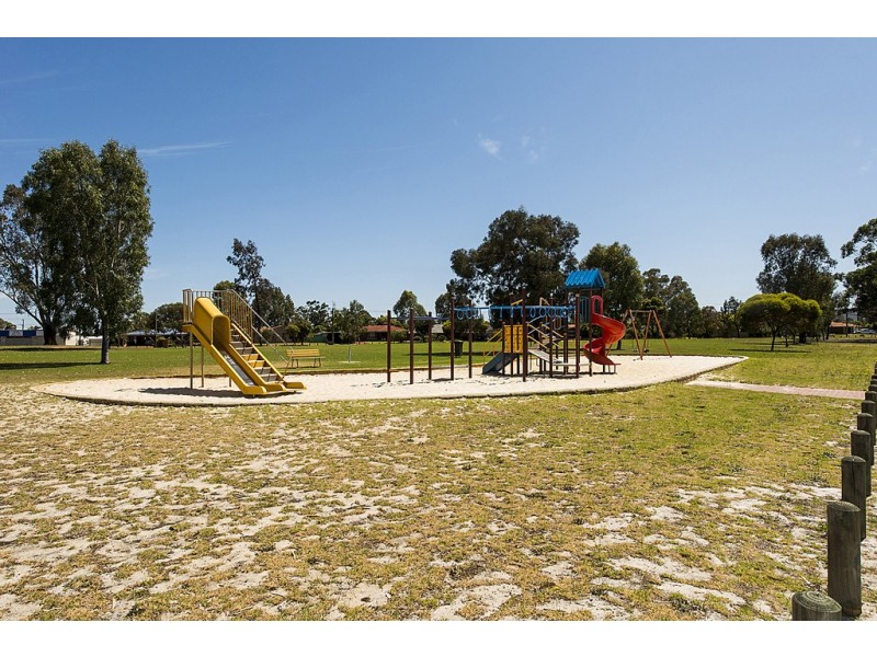 48 Dickson Drive, Middle Swan WA 6056