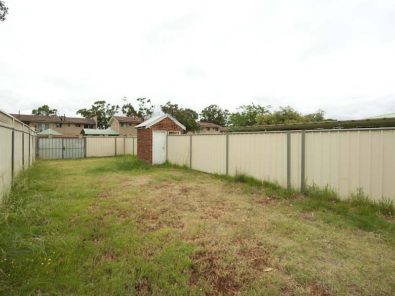 28A Hooley Road, Midvale WA 6056