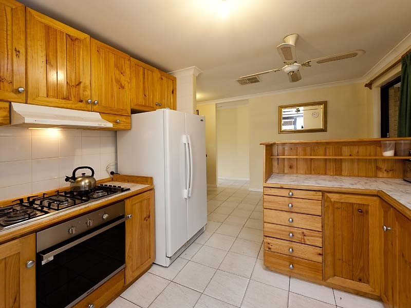 13 Roger Street, Midland WA 6056