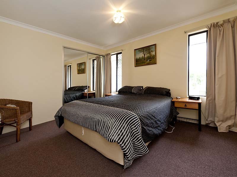 13 Roger Street, Midland WA 6056