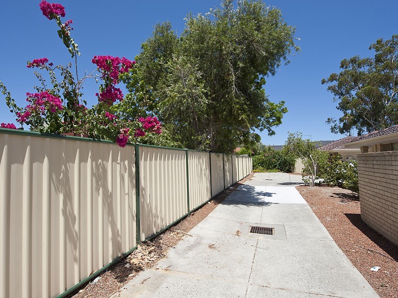4/37 Mathoura Street, Midland WA 6056