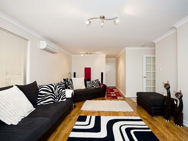 30 Cabernet Place, The Vines WA 6069