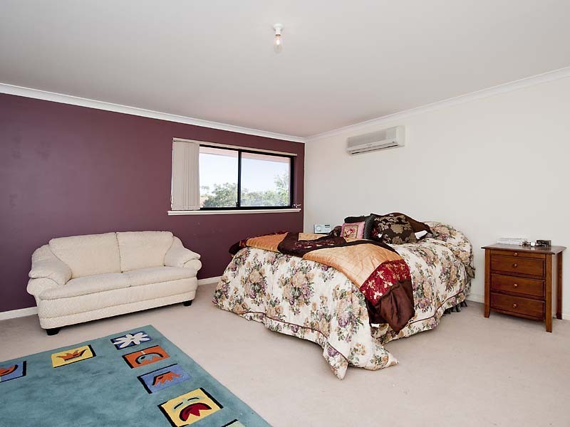 30 Cabernet Place, The Vines WA 6069