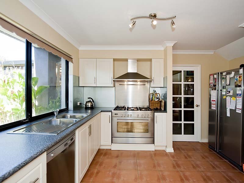 30 Cabernet Place, The Vines WA 6069